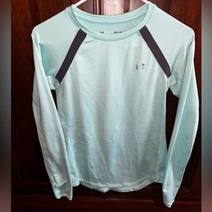 UA fleece lined tee
